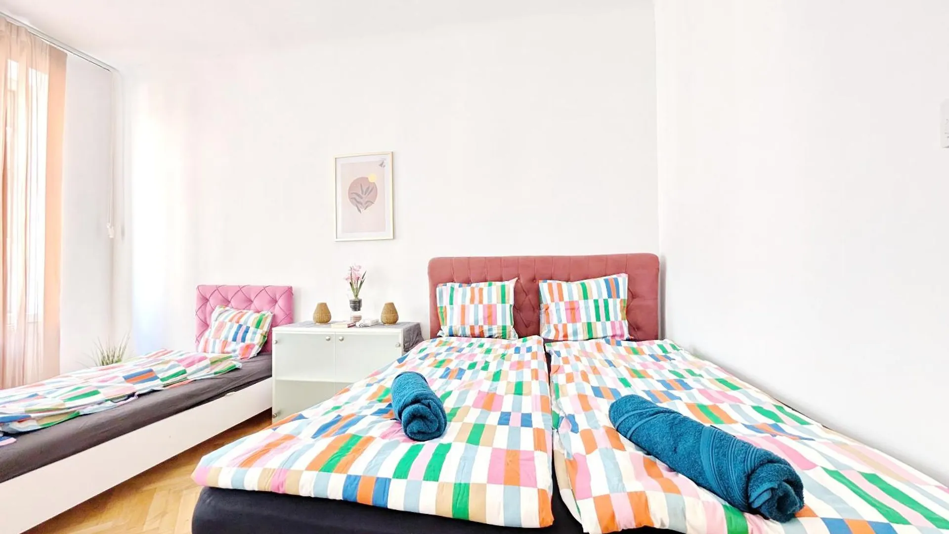 Cozy Apartment In Lugner City Area Viena 0*,