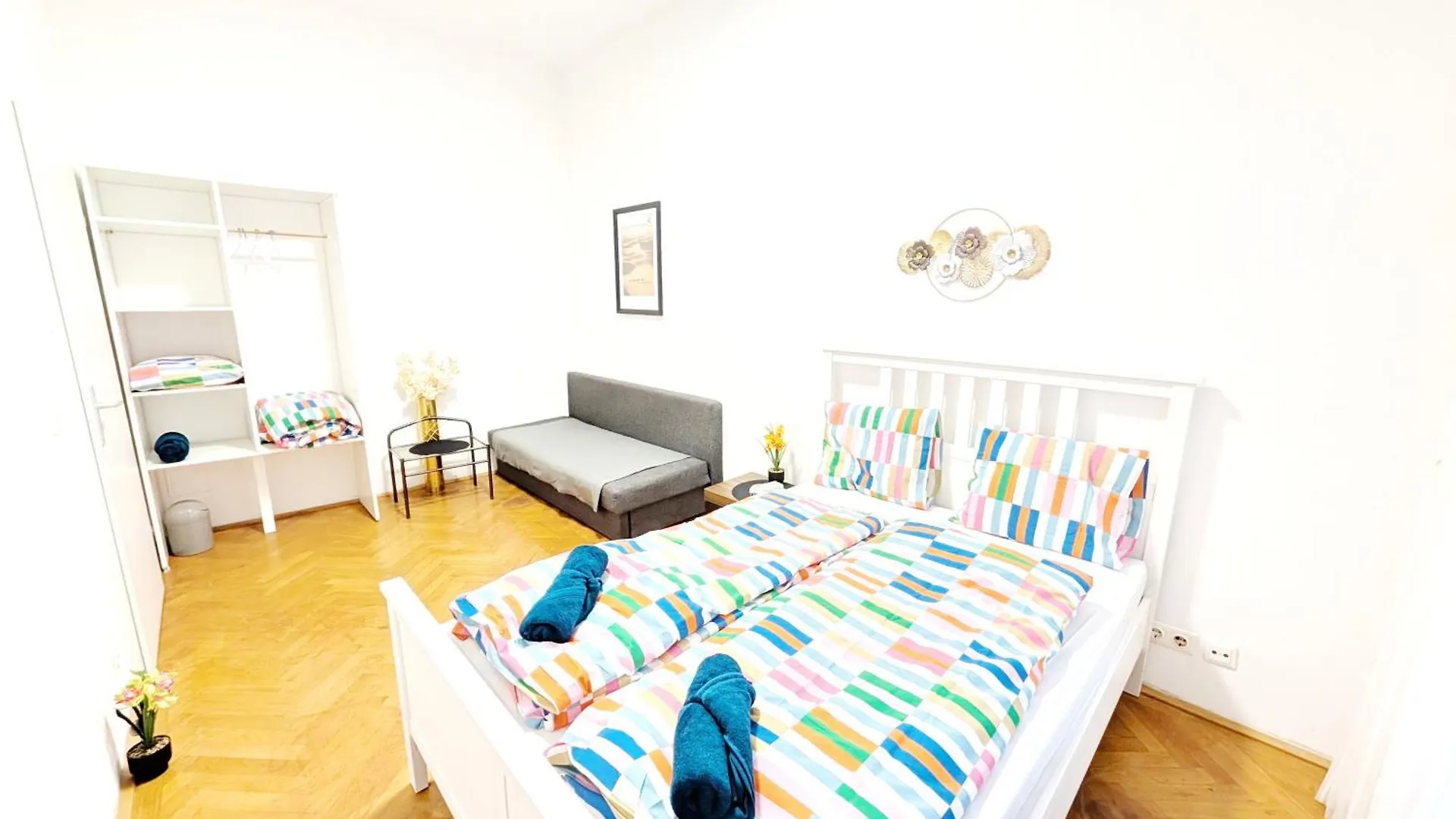 Cozy Apartment In Lugner City Area Viena
